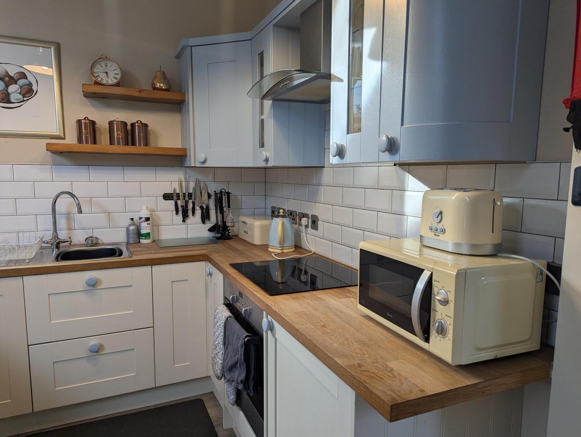 The Coach House Apartment At Cefn Tilla Court, Usk Esterno foto