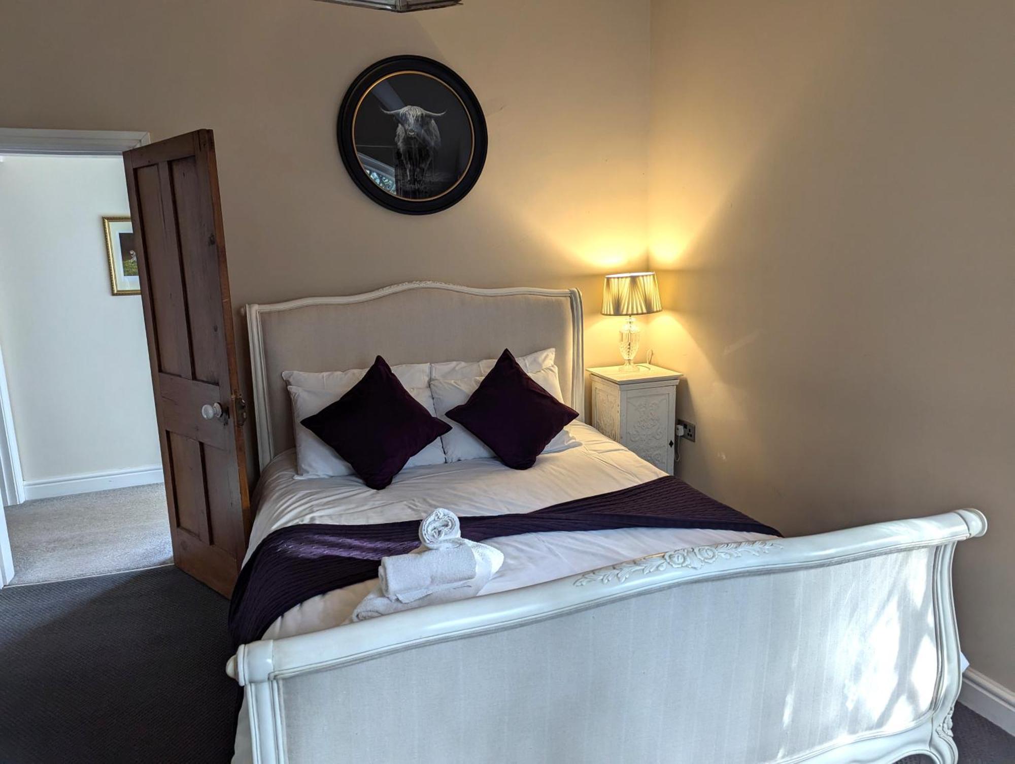 The Coach House Apartment At Cefn Tilla Court, Usk Esterno foto